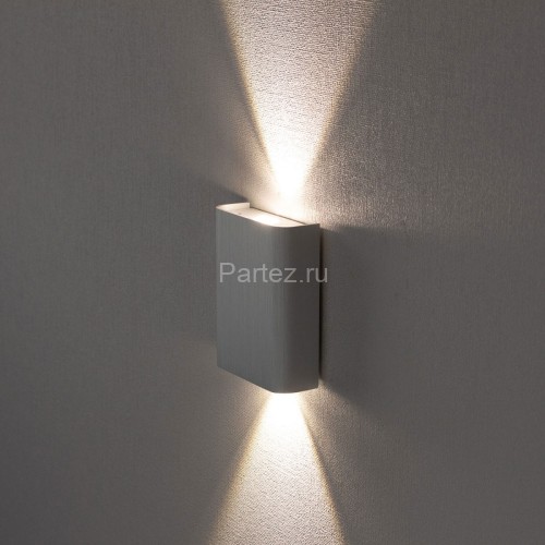 Настенный светильник Citilux CL704401