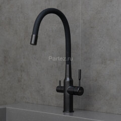 Смеситель Lemark Expert LM5083BL-Black для кухни c гибким изливом, с подключением к фильтру с питьев