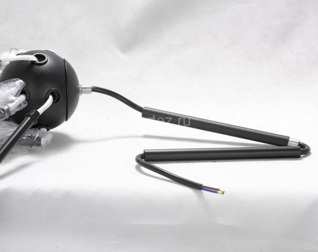 Потолочная люстра Lussole LGO LSP-8272