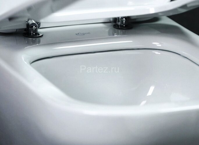 Унитаз подвесной CONNECT AQUABLADE, скрытый монтаж, без сидения и крышки, белый (E047901)