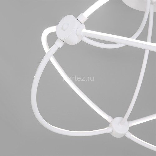 Потолочная люстра Eurosvet 90246/6 белый Smart