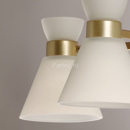 Потолочная люстра DeMarkt 635016005