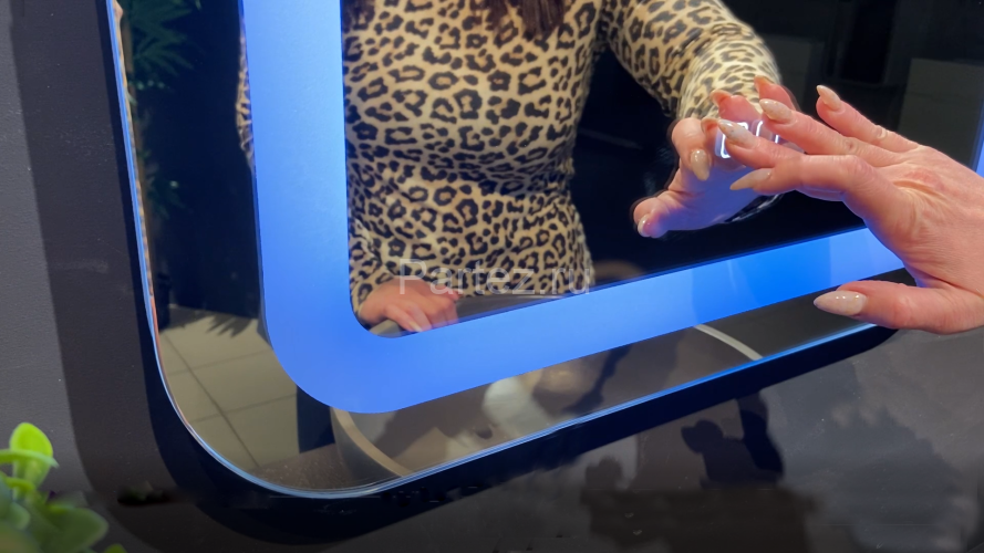 Зеркало AZARIO Мальта RGB 550*800 c подсветкой и диммером, мульти-цвет, сенсорный выключатель (LED-0