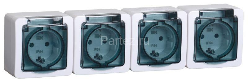 Розетка 4-м ОП Гермес Plus РСб24-3-ГПБд 16А IP54 с заземл. с дым. крышкой бел. IEK ERMP42-K03-16-54-