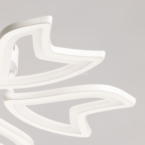 Потолочная люстра DeMarkt 424018905