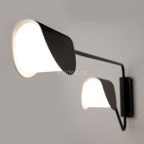 Бра Maytoni MOD126WL-02B